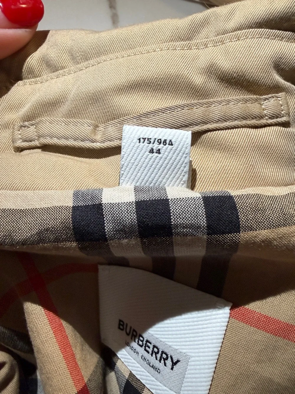 Burberry Classic Check Jacket Lining in Beige, Black and Red - Picture 8 of 10